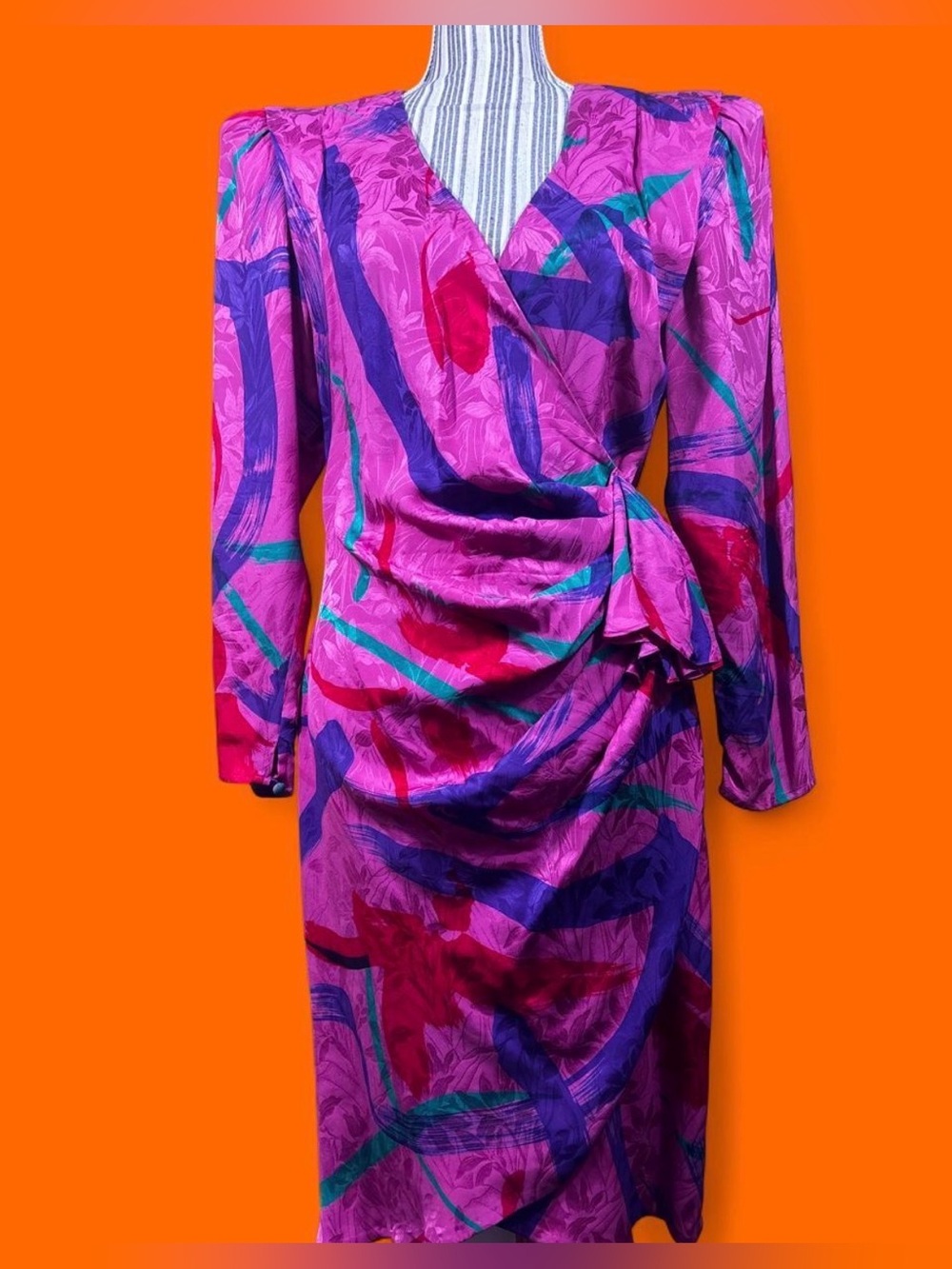 Beautiful vibrant vintage 100% silk jacquard style dress by FLORA KUNG